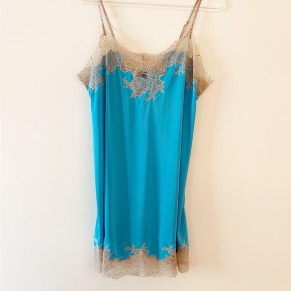 Natori Enchant Lace-Trim Chemise - Picture 6 of 6